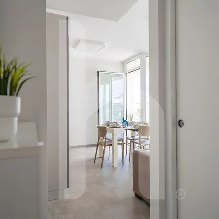 Homiday - Stella Del Mare Apartment *